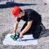 Herramienta portátil NEXHEAT 300 soldando membrana TPO en cubierta