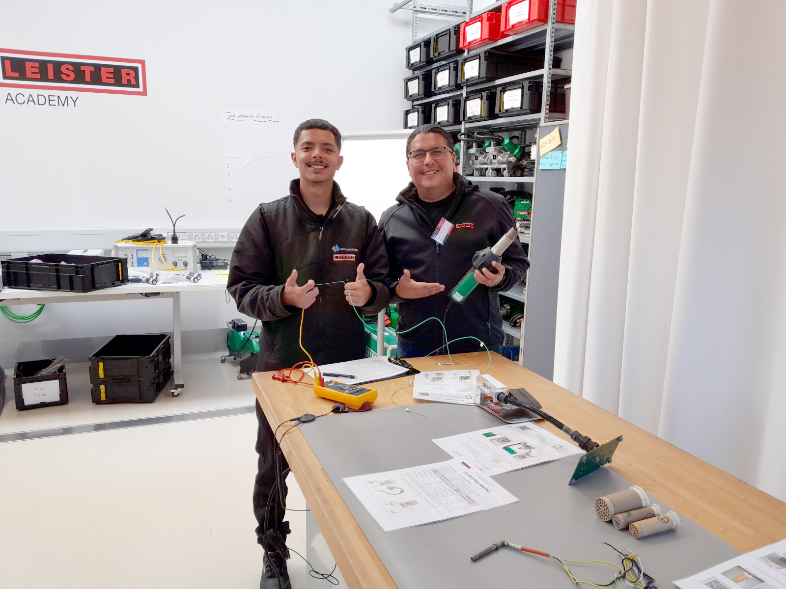 3f774b02-7985-41df-96ee-dc707f7162c4