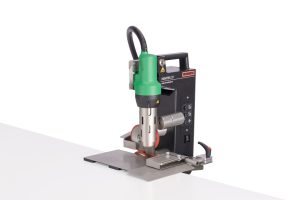 Máquina estacionaria Leister HEMTEK ST para soldadura y acabado de lonas de PVC